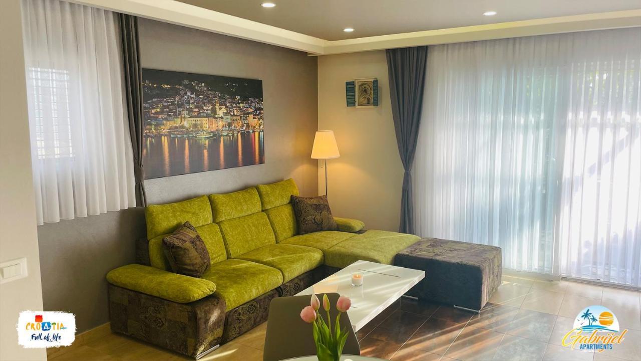 Gabrijel Apartments Makarska 1 外观 照片