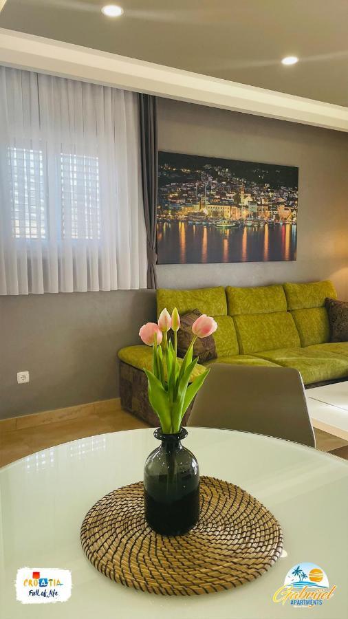 Gabrijel Apartments Makarska 1 外观 照片