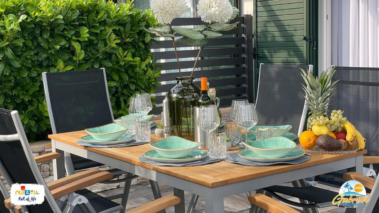 Gabrijel Apartments Makarska 1 外观 照片